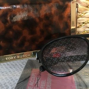 Tory Burch Black Aviator Sunglasses